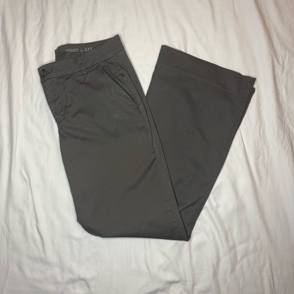 Women’s Gap pants